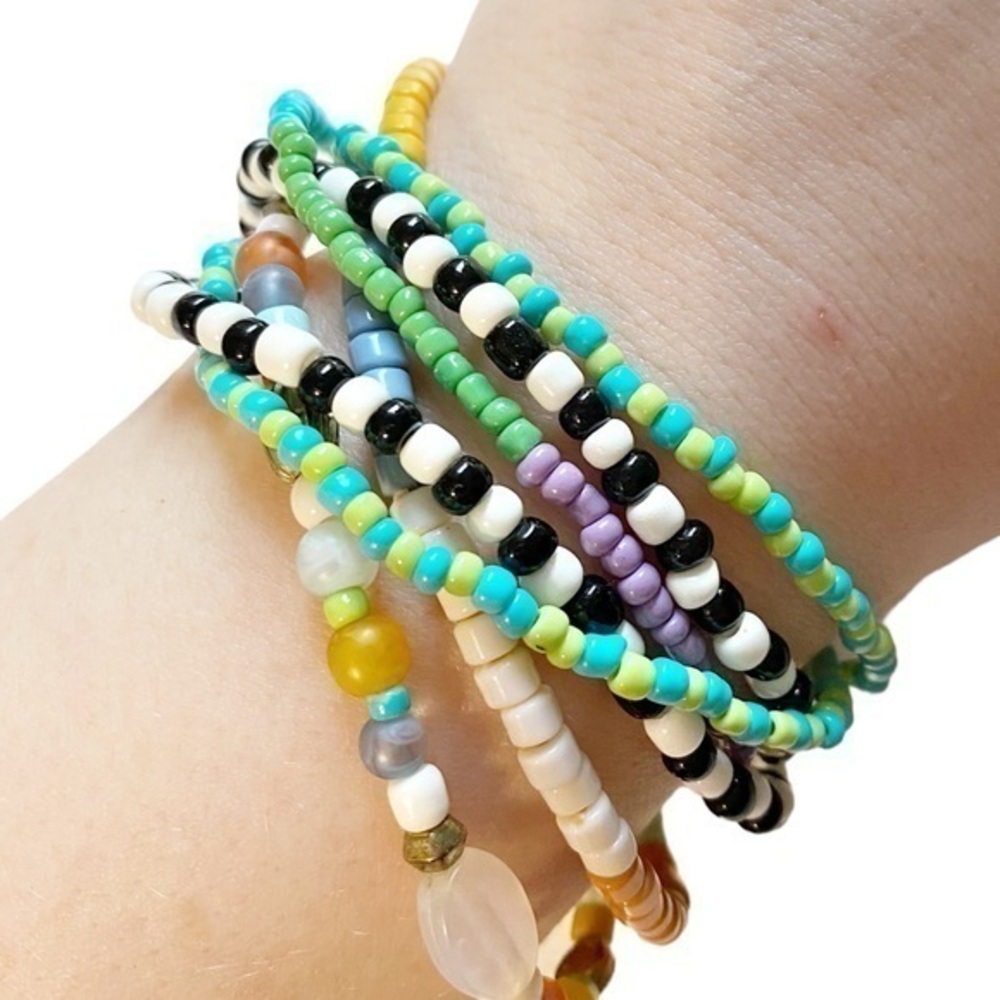 Plunder Design Malakai Seed Bead Green Pink
BIck Magnet Bracelet